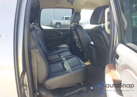 2009 Chevrolet Avalanche 1500 Ltz из США, поврежденный, VIN 3GNFK320X9G207224